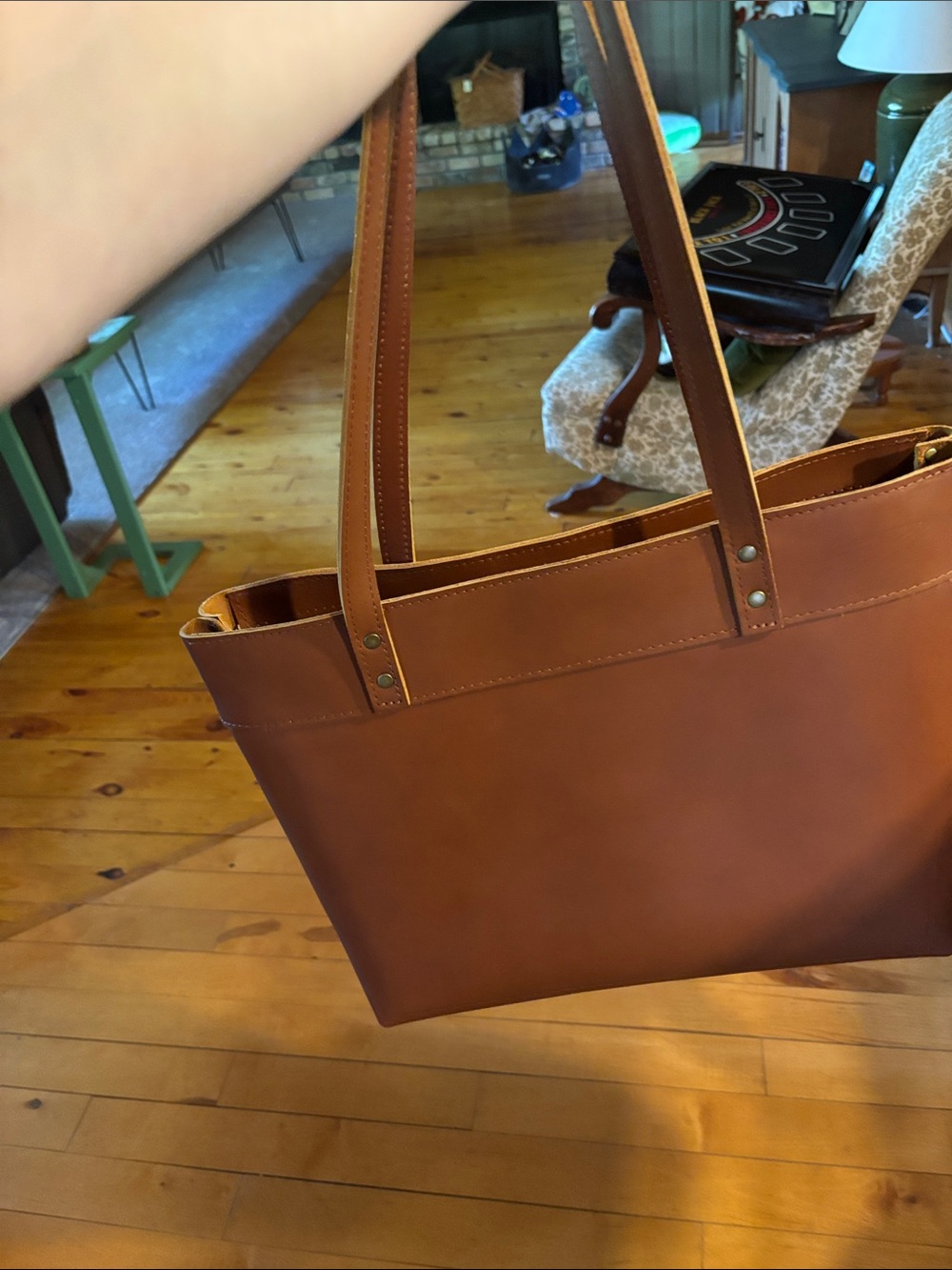 Portland Leather Brown Shoulder Tote - Picture 3 of 7